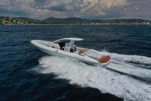 speedboats-42-012